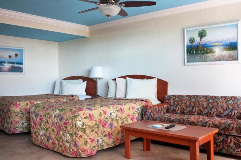 Plaza Beach Hotel - Beachfront Resort St. Pete Beach Habitación foto