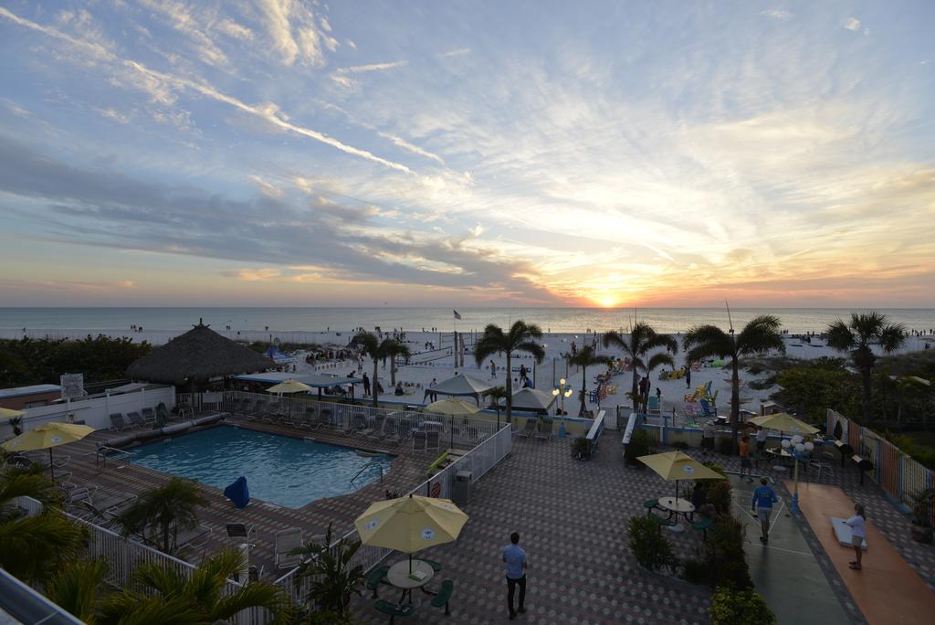 Plaza Beach Hotel - Beachfront Resort St. Pete Beach Exterior foto